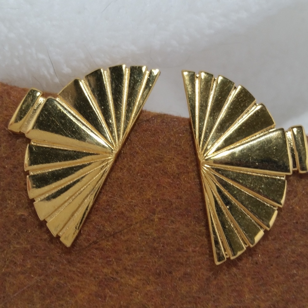 AUTHENTIC KARL LAGERFELD ICONIC "FAN" EARRINGS